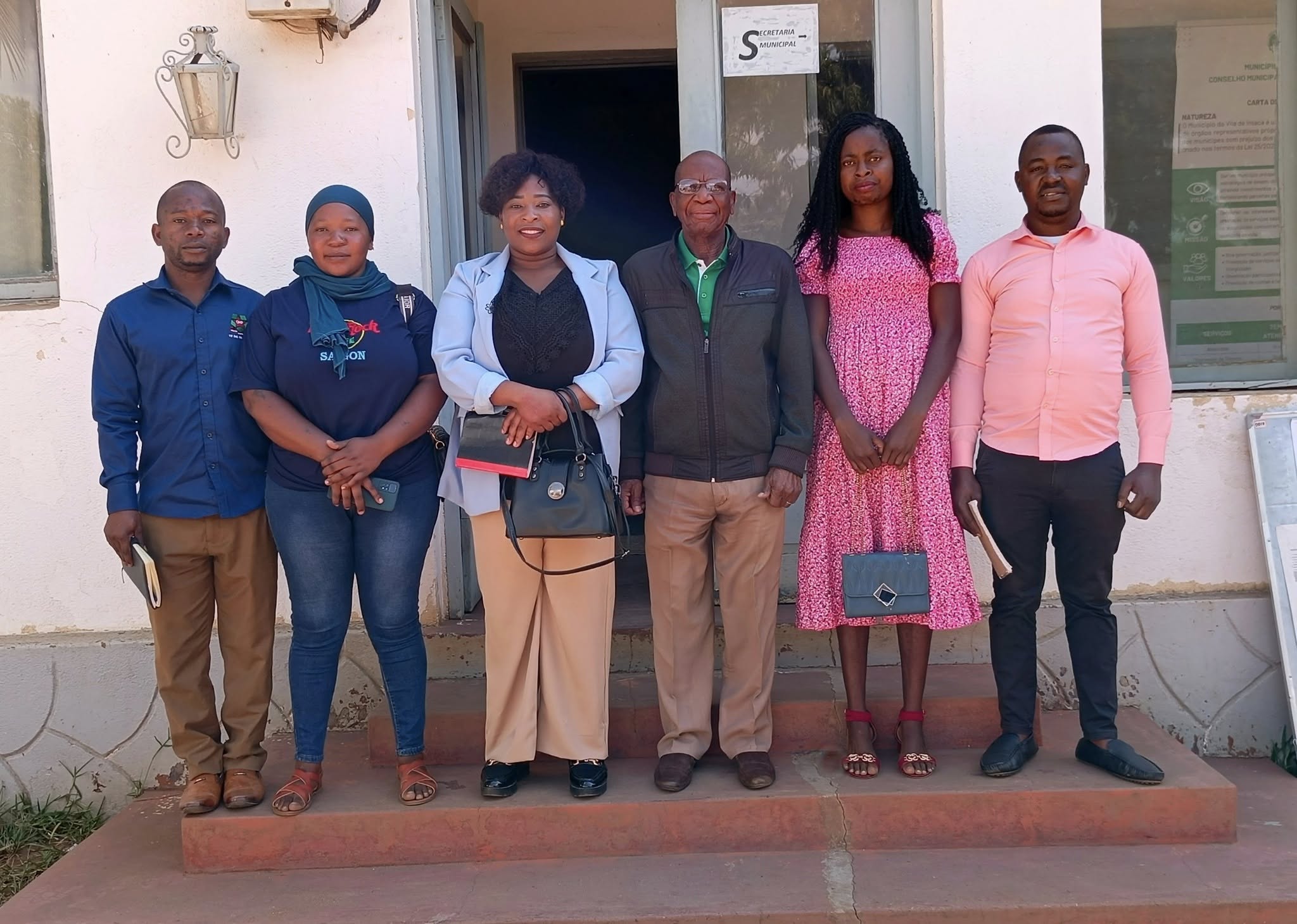 PRESIDENTE DO CONSELHO MUNICIPAL DE INSACA RECEBE DELEGAÇÃO DO CONSELHO DISTRITAL DA JUVENTUDE